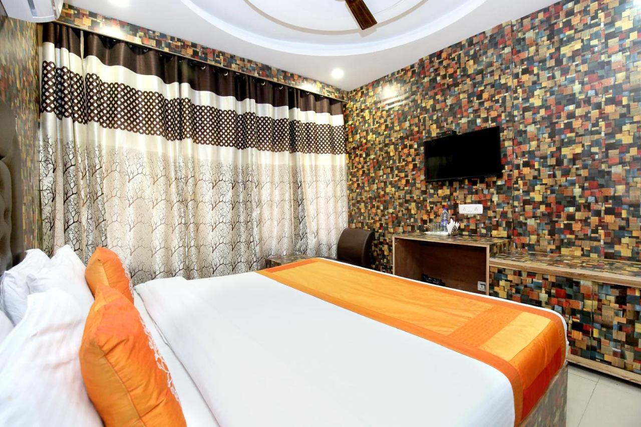 Oyo 8622 Hotel Grand Inn Chandīgarh エクステリア 写真