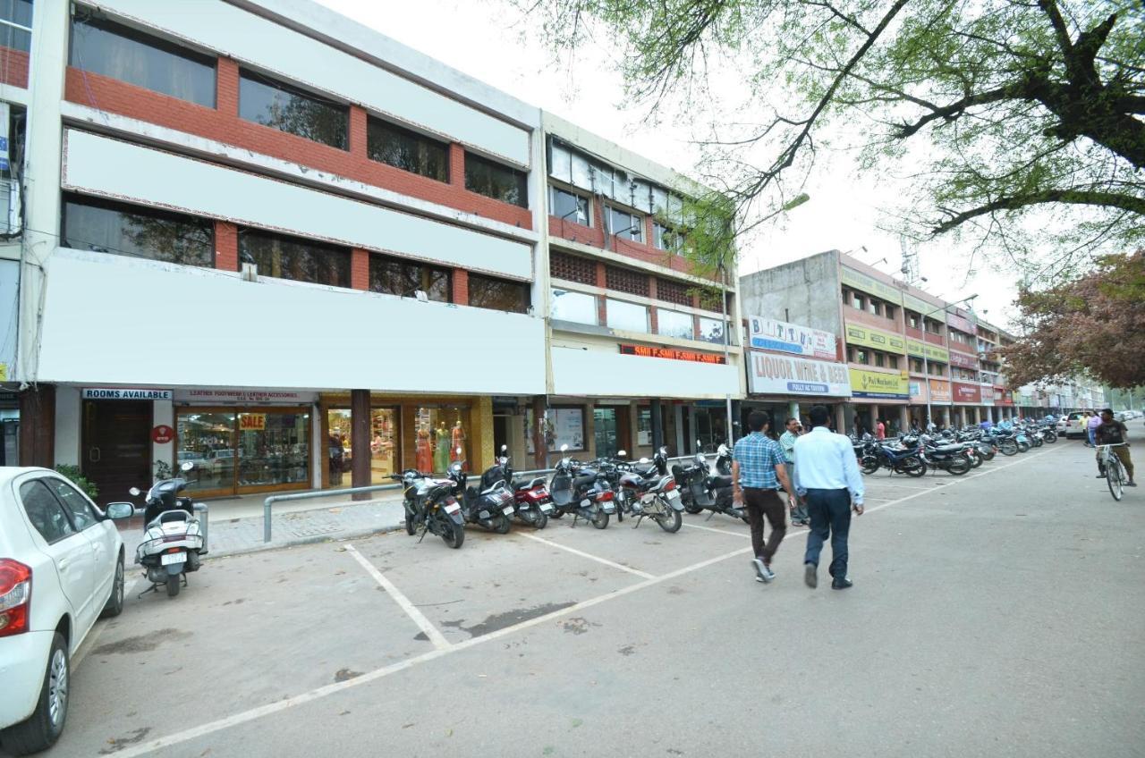 Oyo 8622 Hotel Grand Inn Chandīgarh エクステリア 写真