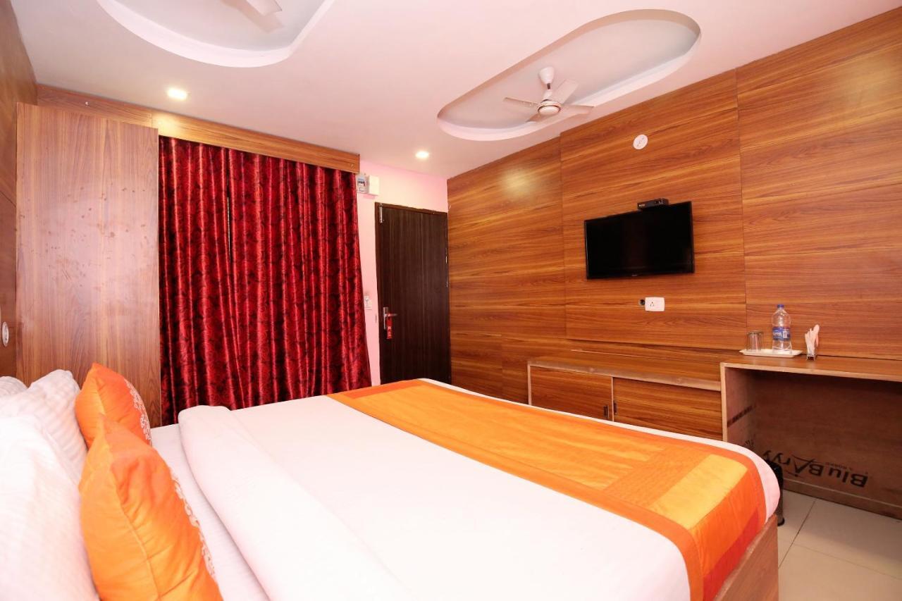 Oyo 8622 Hotel Grand Inn Chandīgarh エクステリア 写真