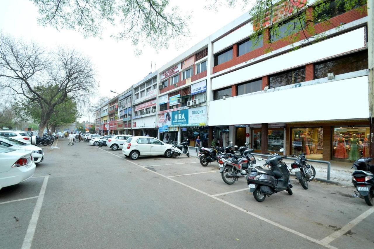 Oyo 8622 Hotel Grand Inn Chandīgarh エクステリア 写真